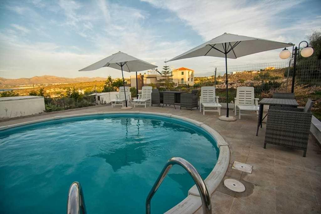 Thanasis Villa Kounoupidhianá エクステリア 写真