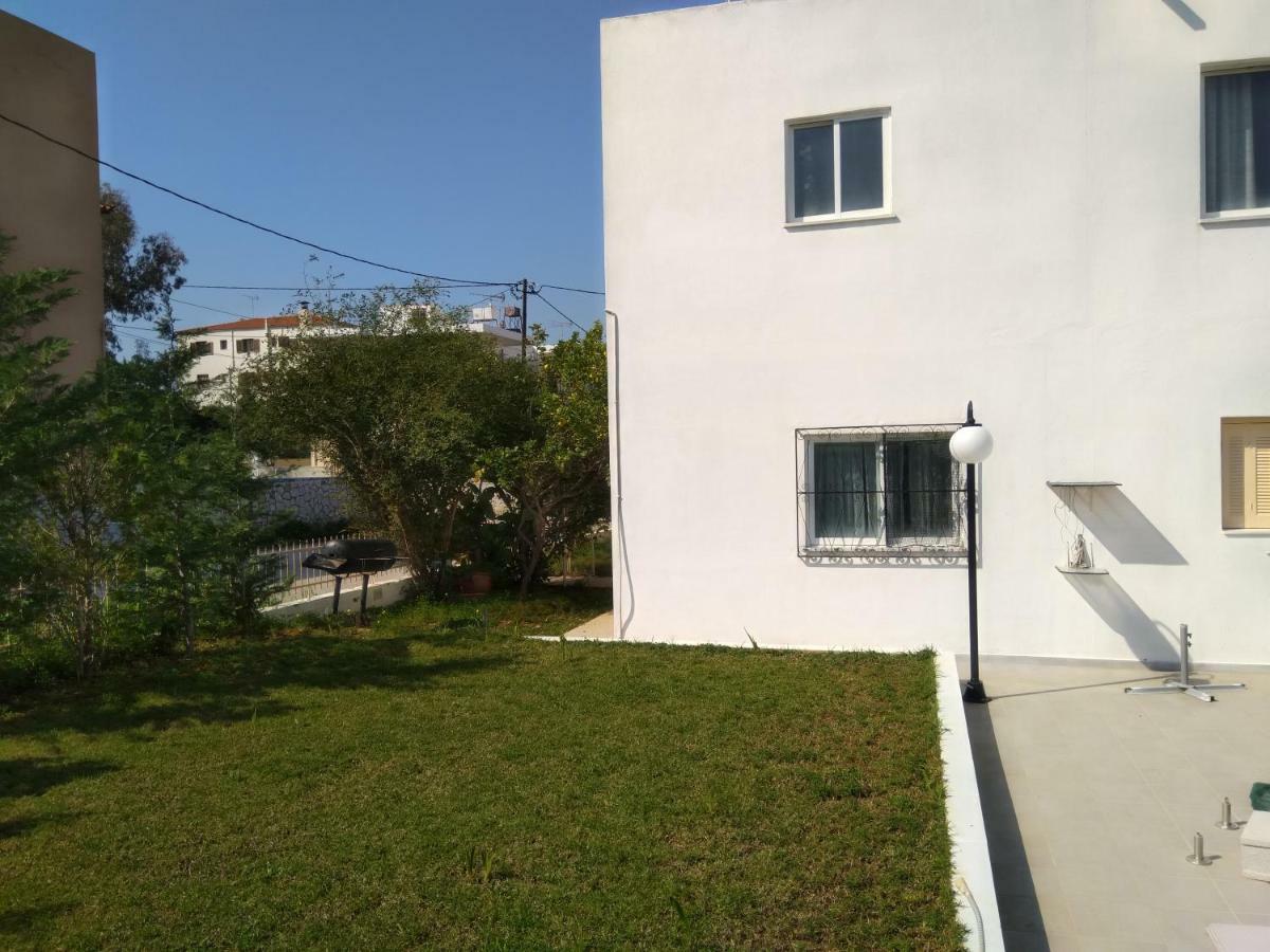 Thanasis Villa Kounoupidhianá エクステリア 写真